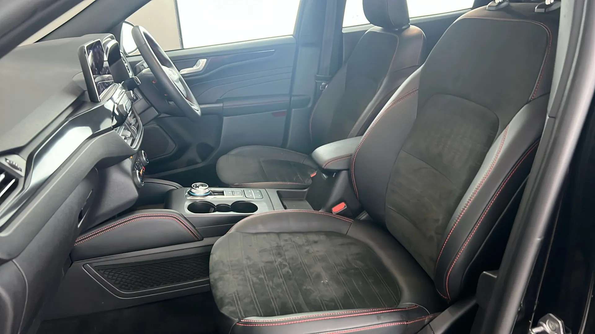 2022 FORD KUGA 2022 FORD KUGA