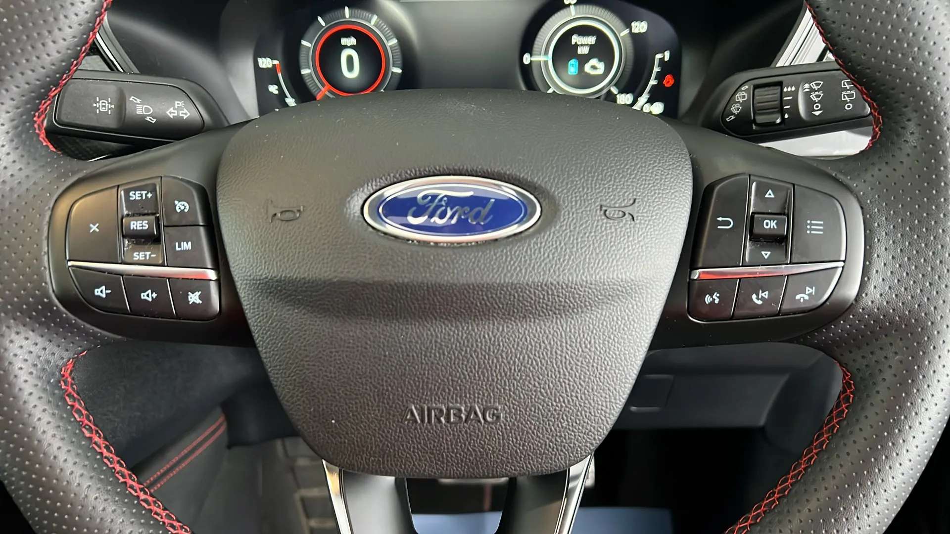 2023 FORD KUGA 2023 FORD KUGA