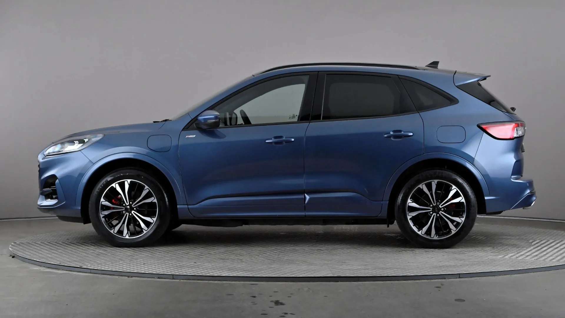 A 2023 FORD KUGA 2.5 PHEV ST-Line X Edition CVT A 2023 FORD KUGA 2.5 PHEV ST-Line X Edition CVT