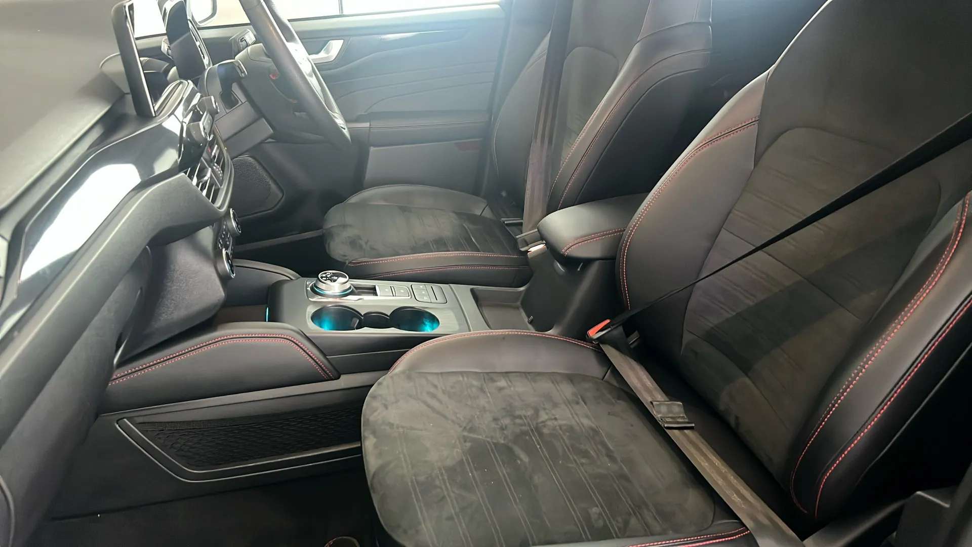 2023 FORD KUGA 2023 FORD KUGA
