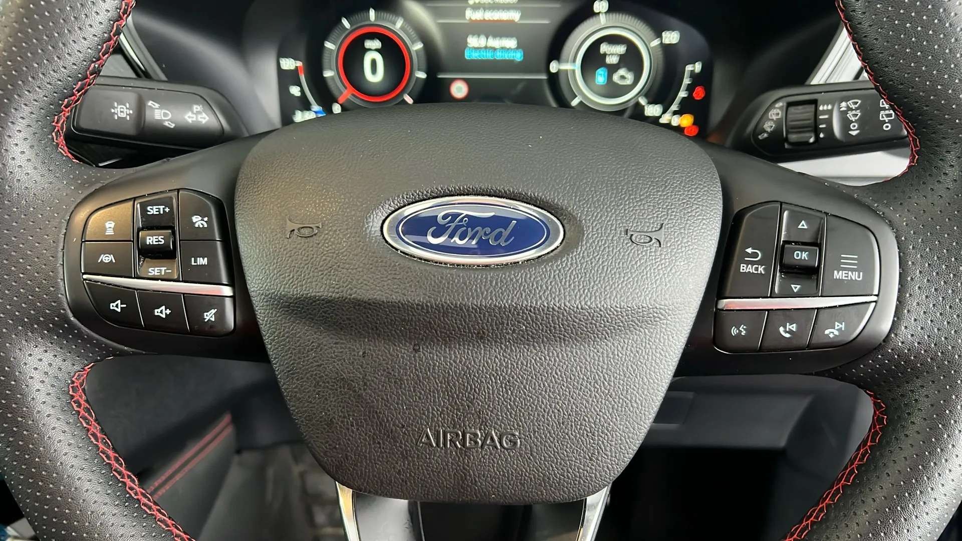 2022 FORD KUGA 2022 FORD KUGA