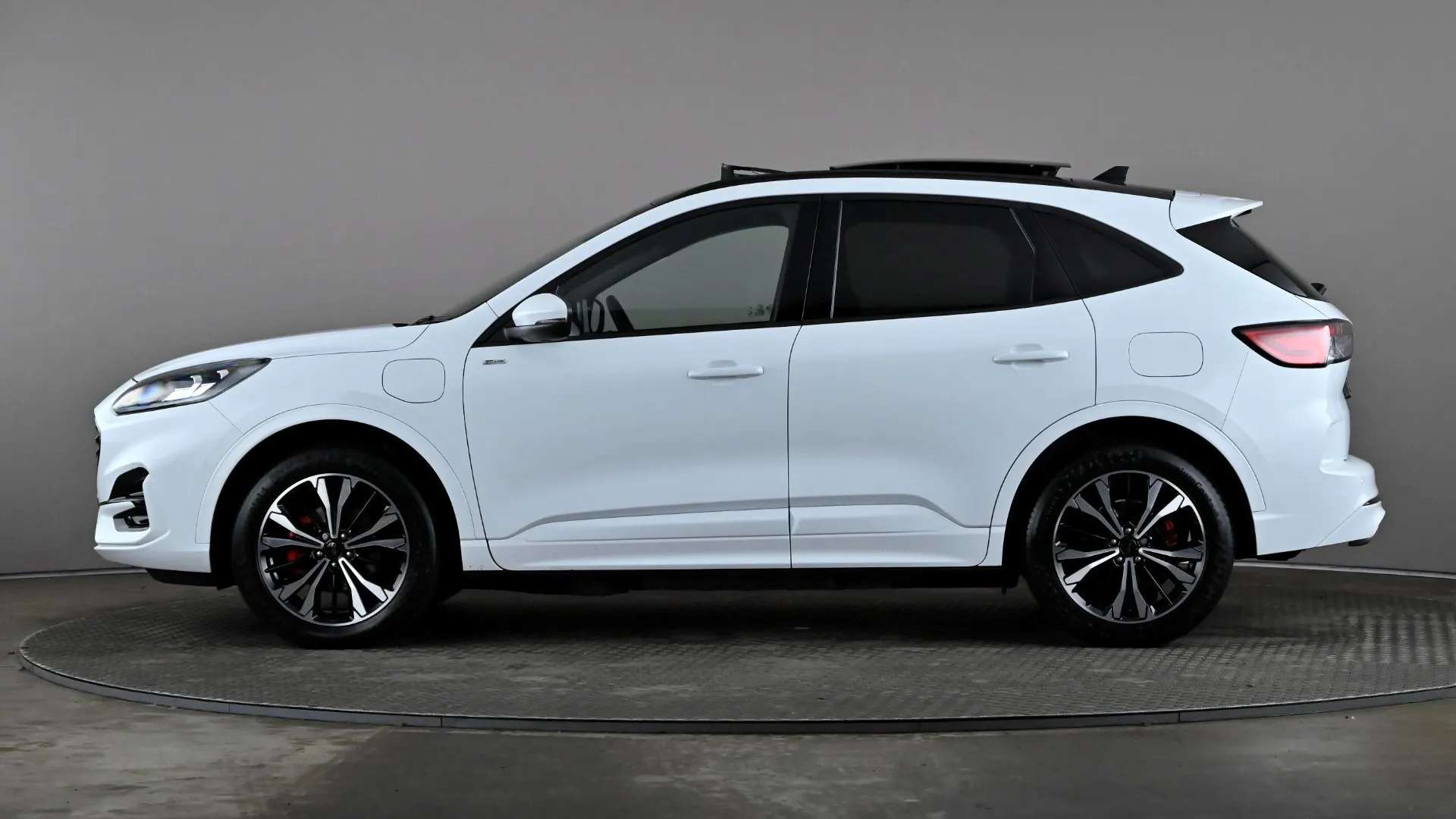 A 2023 FORD KUGA 2.5 PHEV ST-Line X Edition CVT A 2023 FORD KUGA 2.5 PHEV ST-Line X Edition CVT