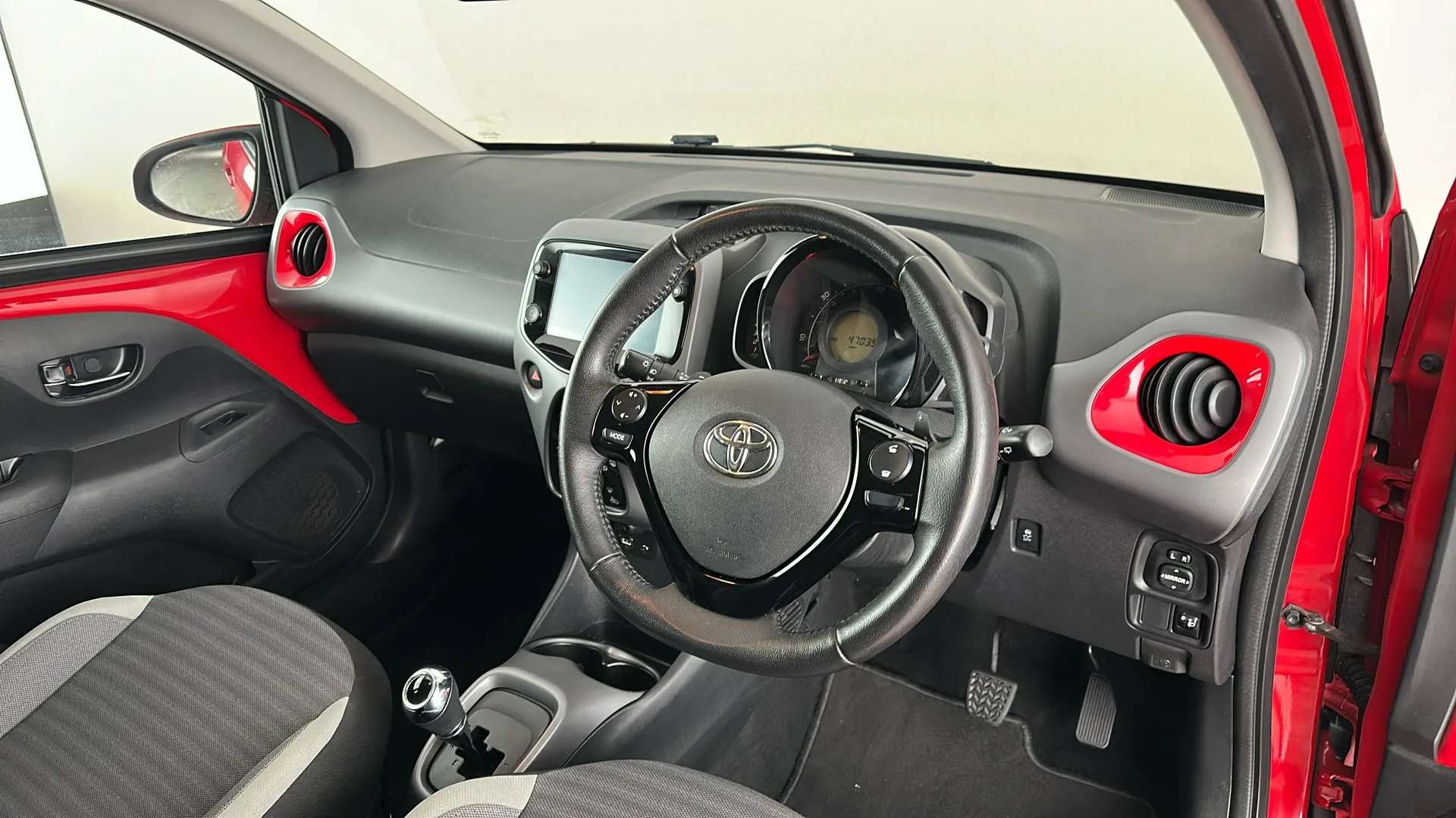 2020 TOYOTA AYGO 2020 TOYOTA AYGO