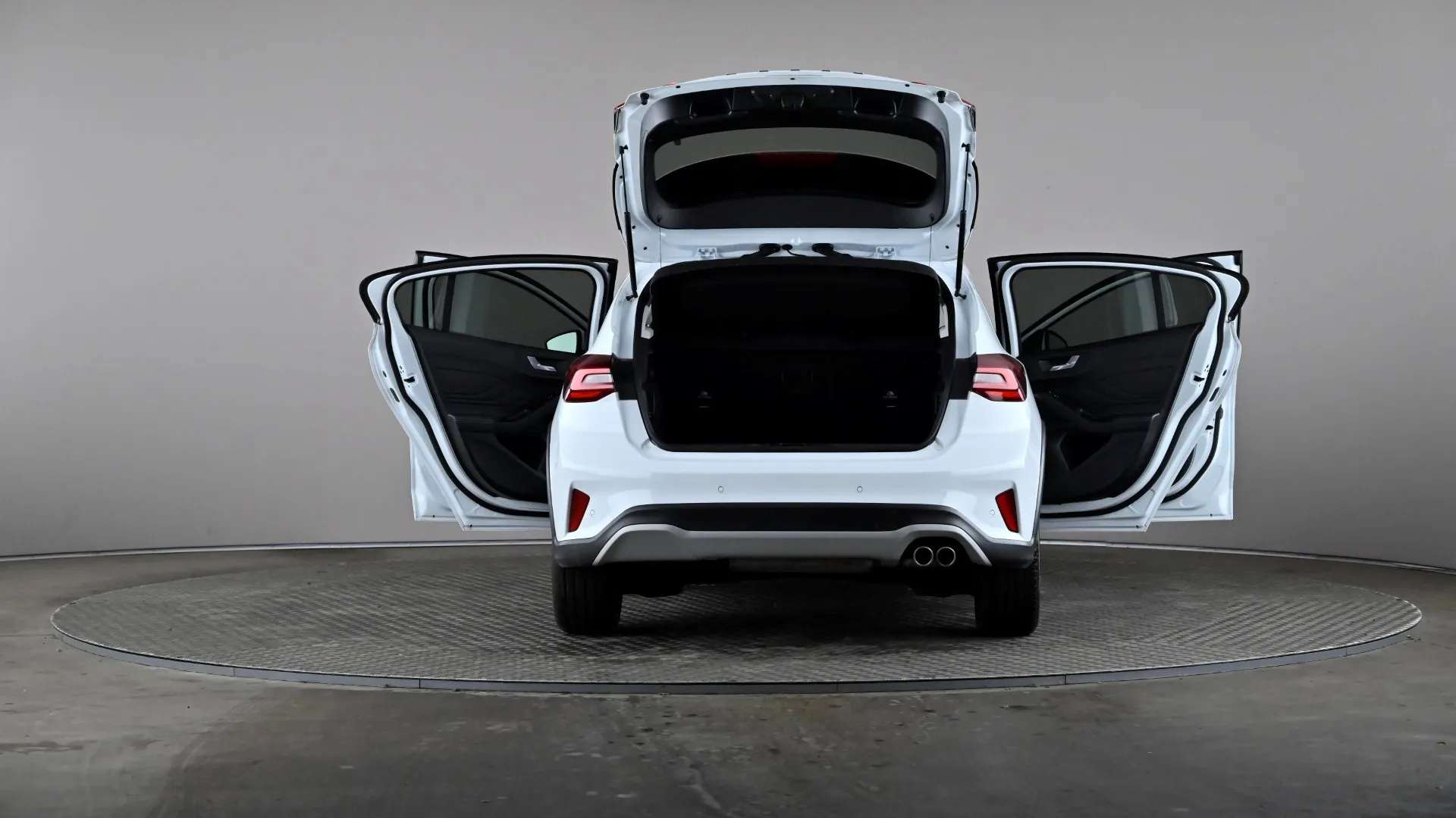 2022 FORD FOCUS 2022 FORD FOCUS