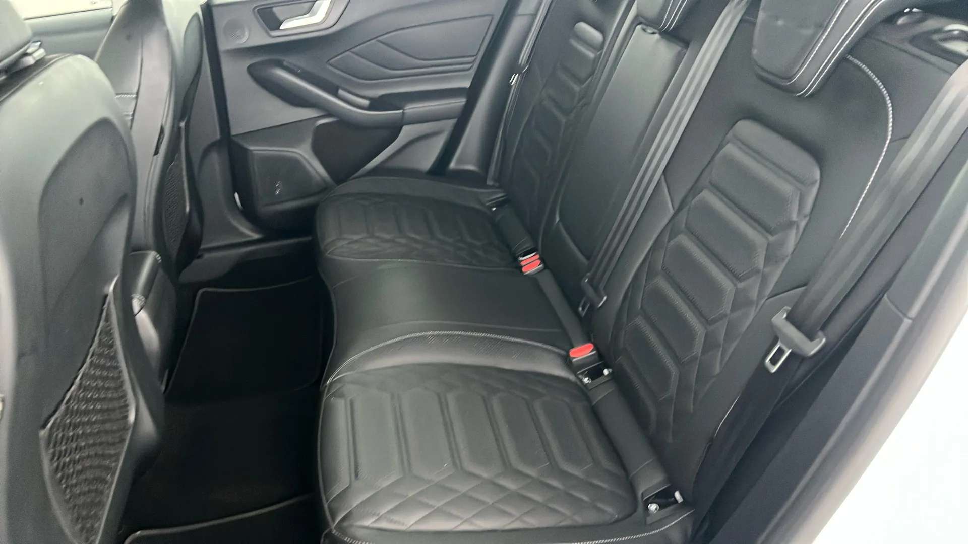 2022 FORD FOCUS 2022 FORD FOCUS