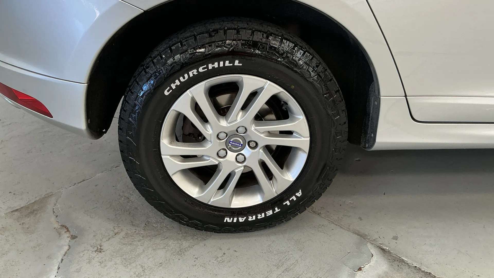 2017 VOLVO XC60 2017 VOLVO XC60