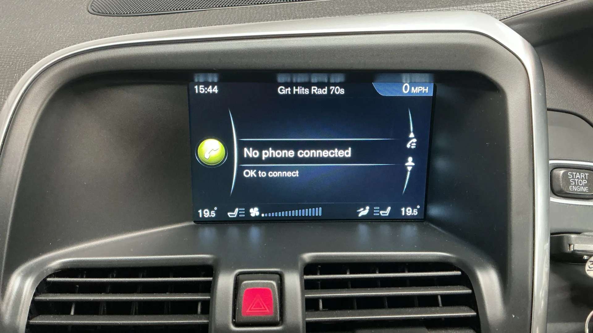 2017 VOLVO XC60 2017 VOLVO XC60