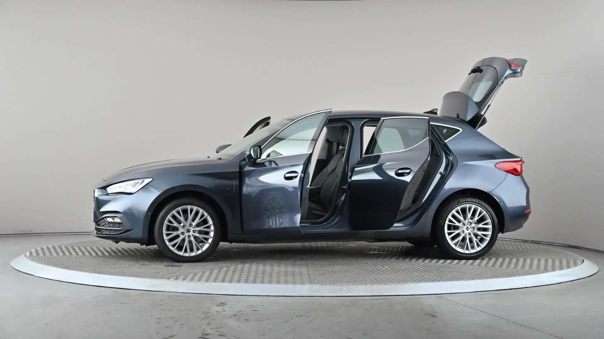 2021 SEAT LEON 2021 SEAT LEON