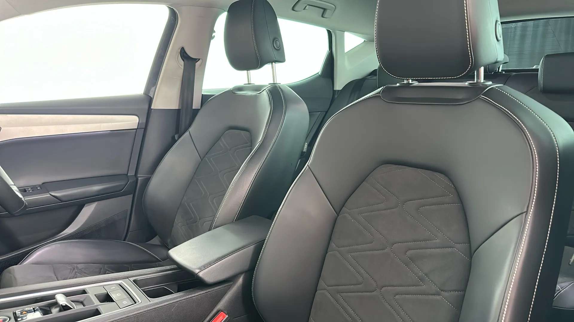 2021 SEAT LEON 2021 SEAT LEON