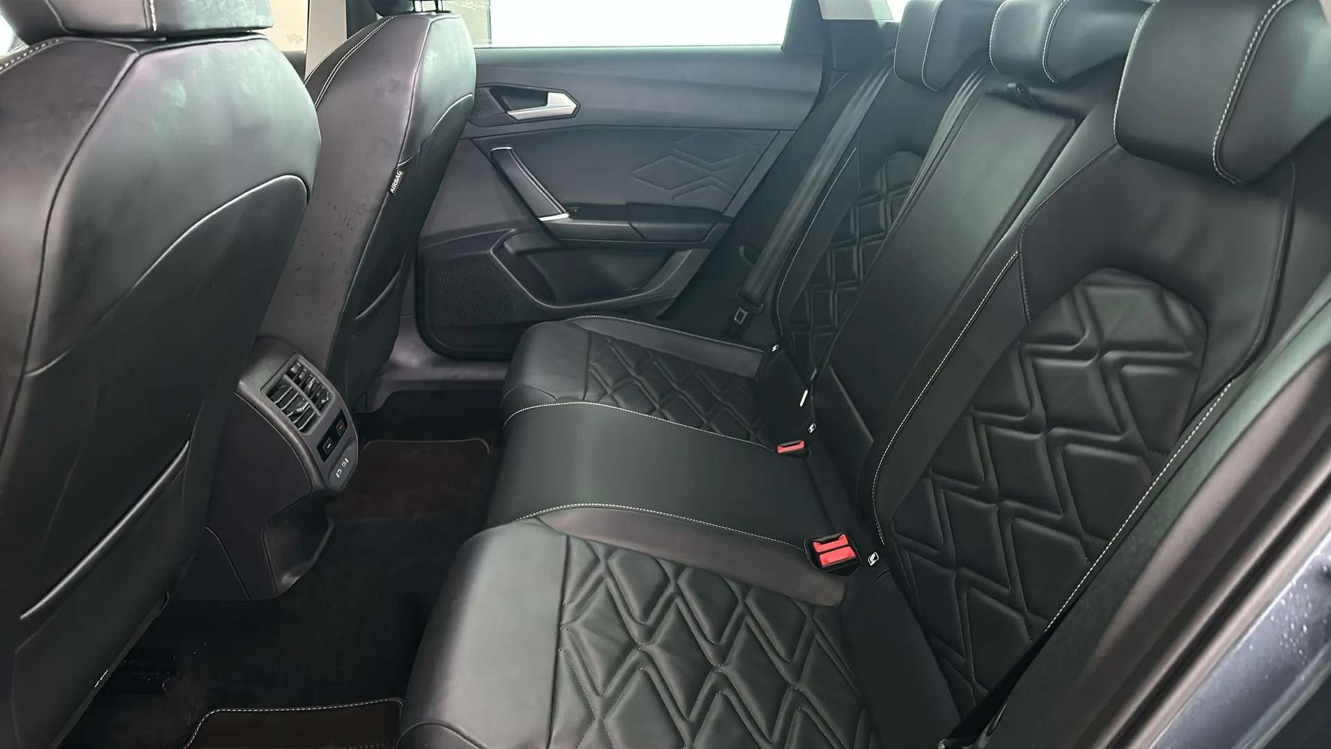 2021 SEAT LEON 2021 SEAT LEON