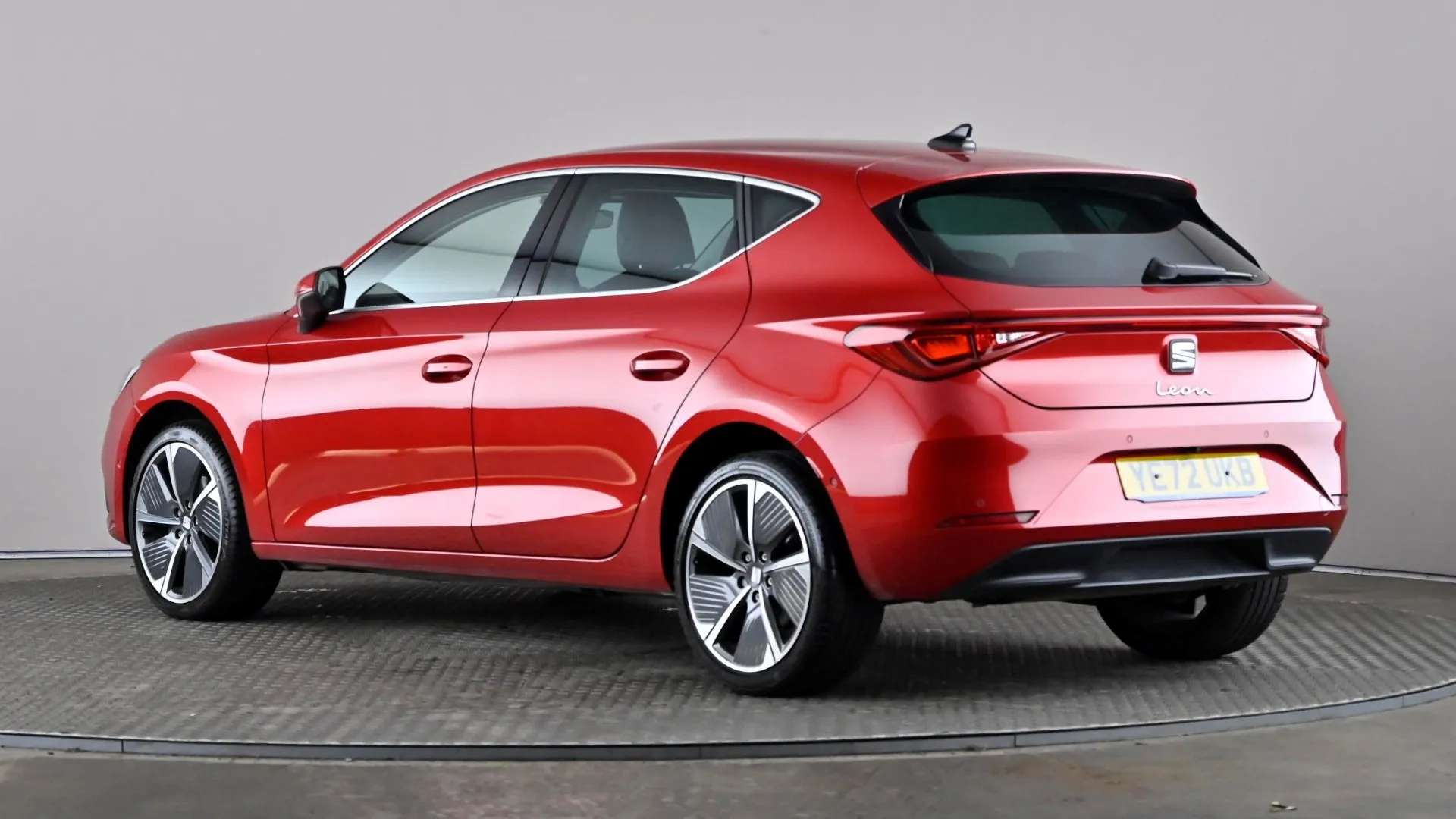 A 2022 SEAT LEON 1.5 TSI EVO Xcellence Lux A 2022 SEAT LEON 1.5 TSI EVO Xcellence Lux