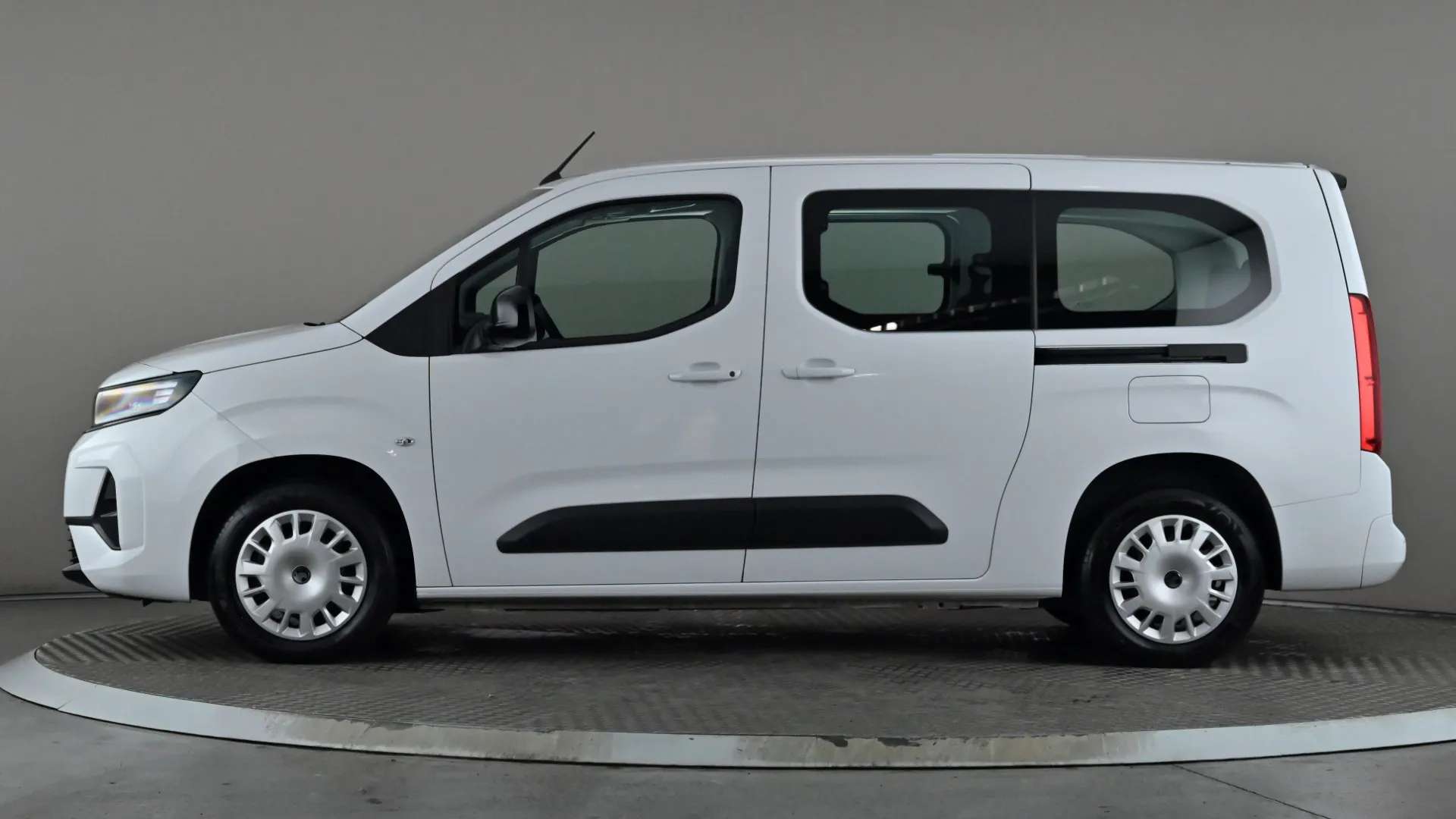 2024 VAUXHALL COMBO LIFE 2024 VAUXHALL COMBO LIFE