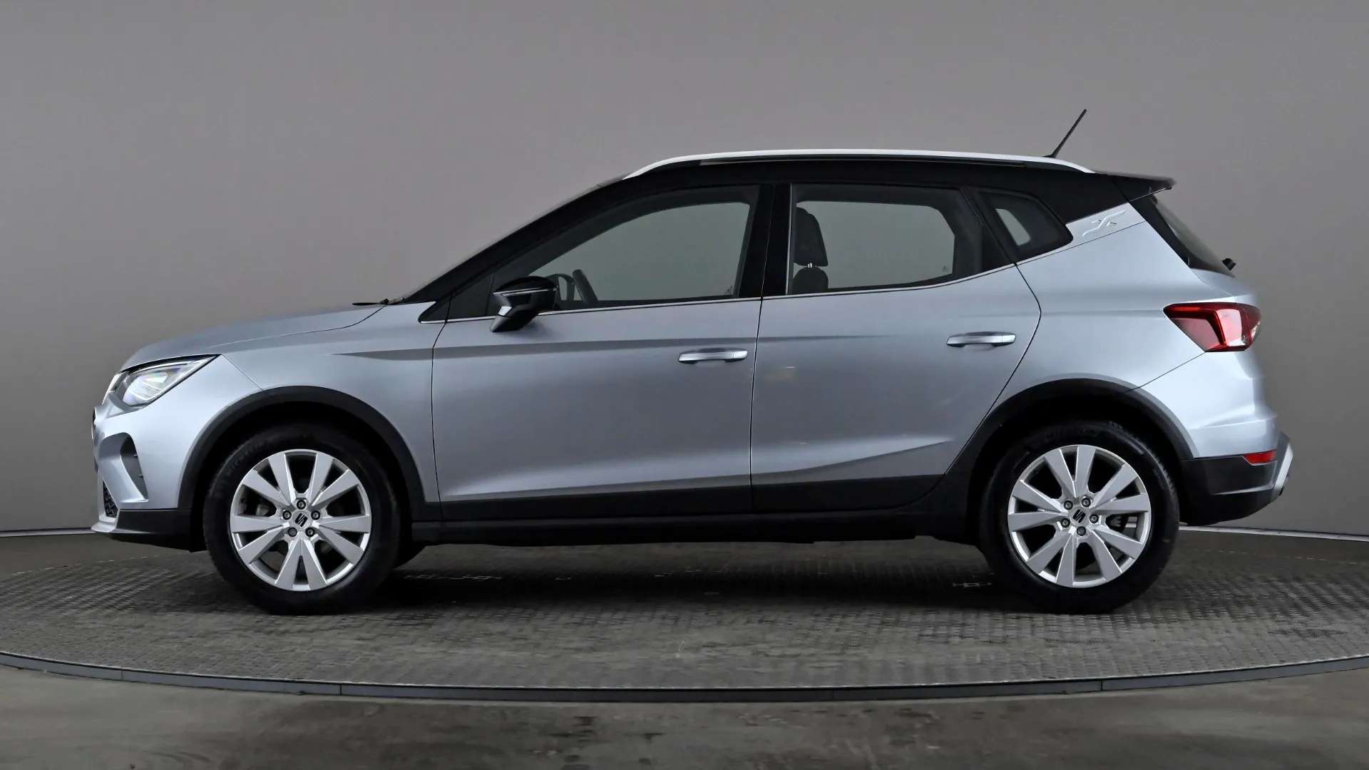 A 2023 SEAT ARONA 1.0 TSI 110 XPERIENCE DSG A 2023 SEAT ARONA 1.0 TSI 110 XPERIENCE DSG