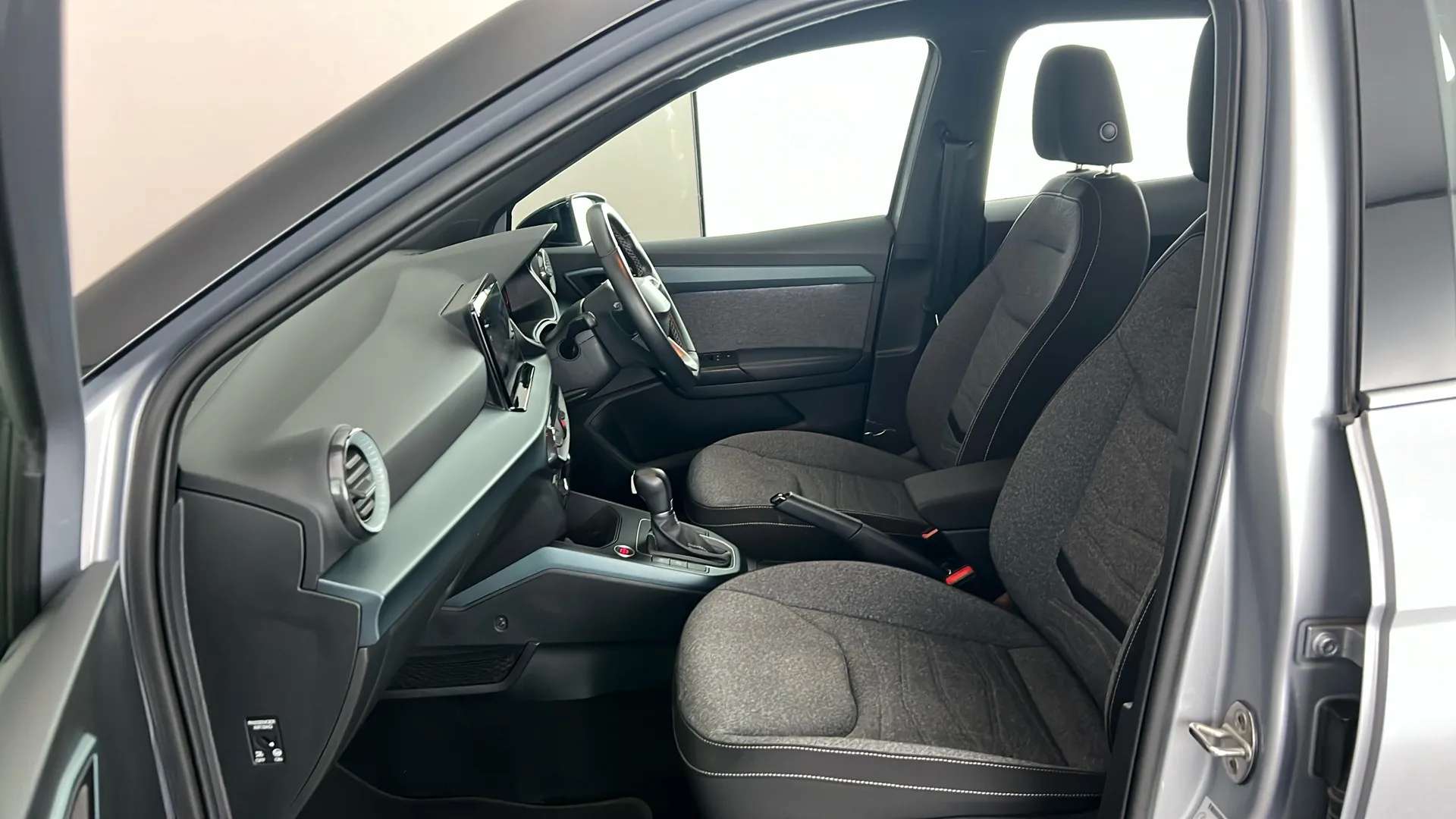 2023 SEAT ARONA 2023 SEAT ARONA