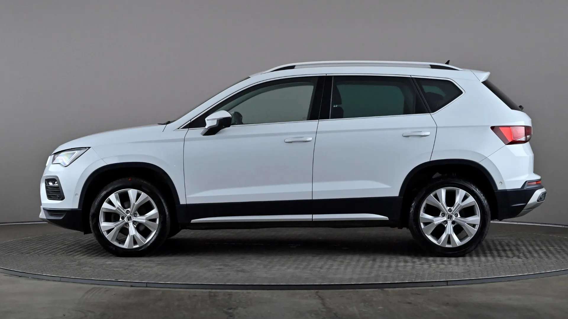 A 2023 SEAT ATECA 1.5 TSI EVO Xperience DSG A 2023 SEAT ATECA 1.5 TSI EVO Xperience DSG