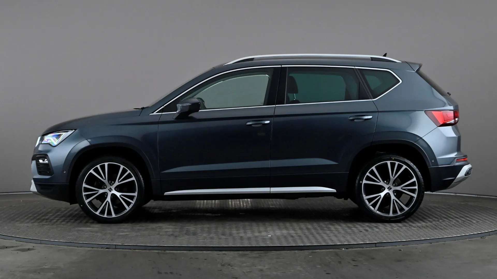 A 2020 SEAT ATECA 1.5 TSI EVO Xperience Lux A 2020 SEAT ATECA 1.5 TSI EVO Xperience Lux