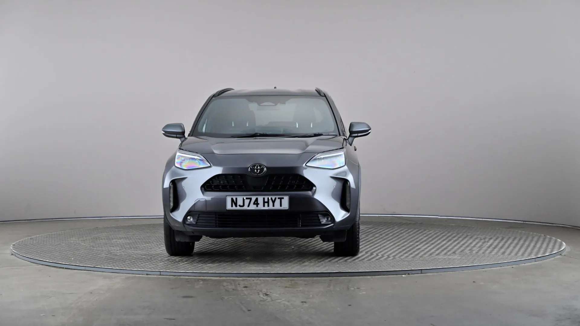 A 2024 TOYOTA YARIS CROSS 1.5 Hybrid Design CVT A 2024 TOYOTA YARIS CROSS 1.5 Hybrid Design CVT