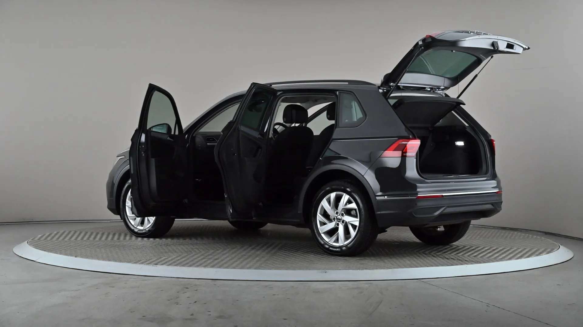 2022 VOLKSWAGEN TIGUAN 2022 VOLKSWAGEN TIGUAN