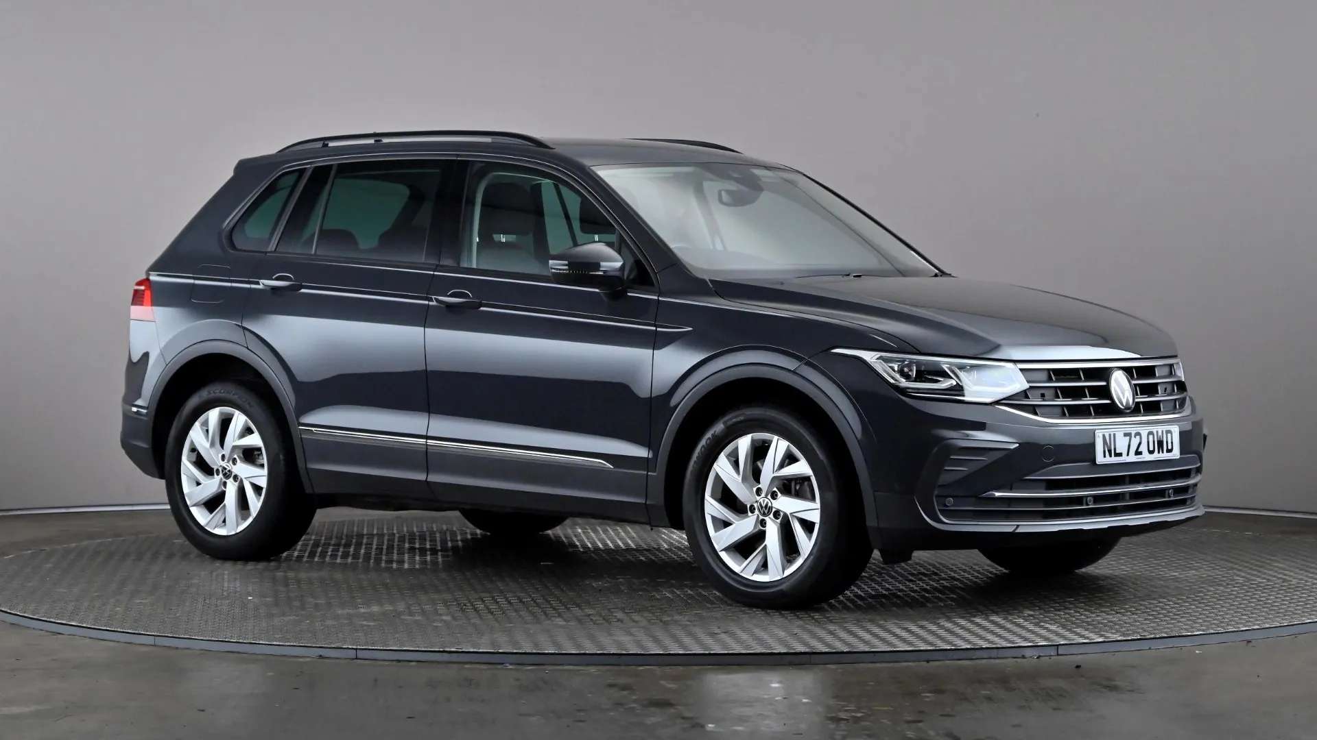 A 2022 VOLKSWAGEN TIGUAN 1.4 TSI eHybrid Life DSG A 2022 VOLKSWAGEN TIGUAN 1.4 TSI eHybrid Life DSG