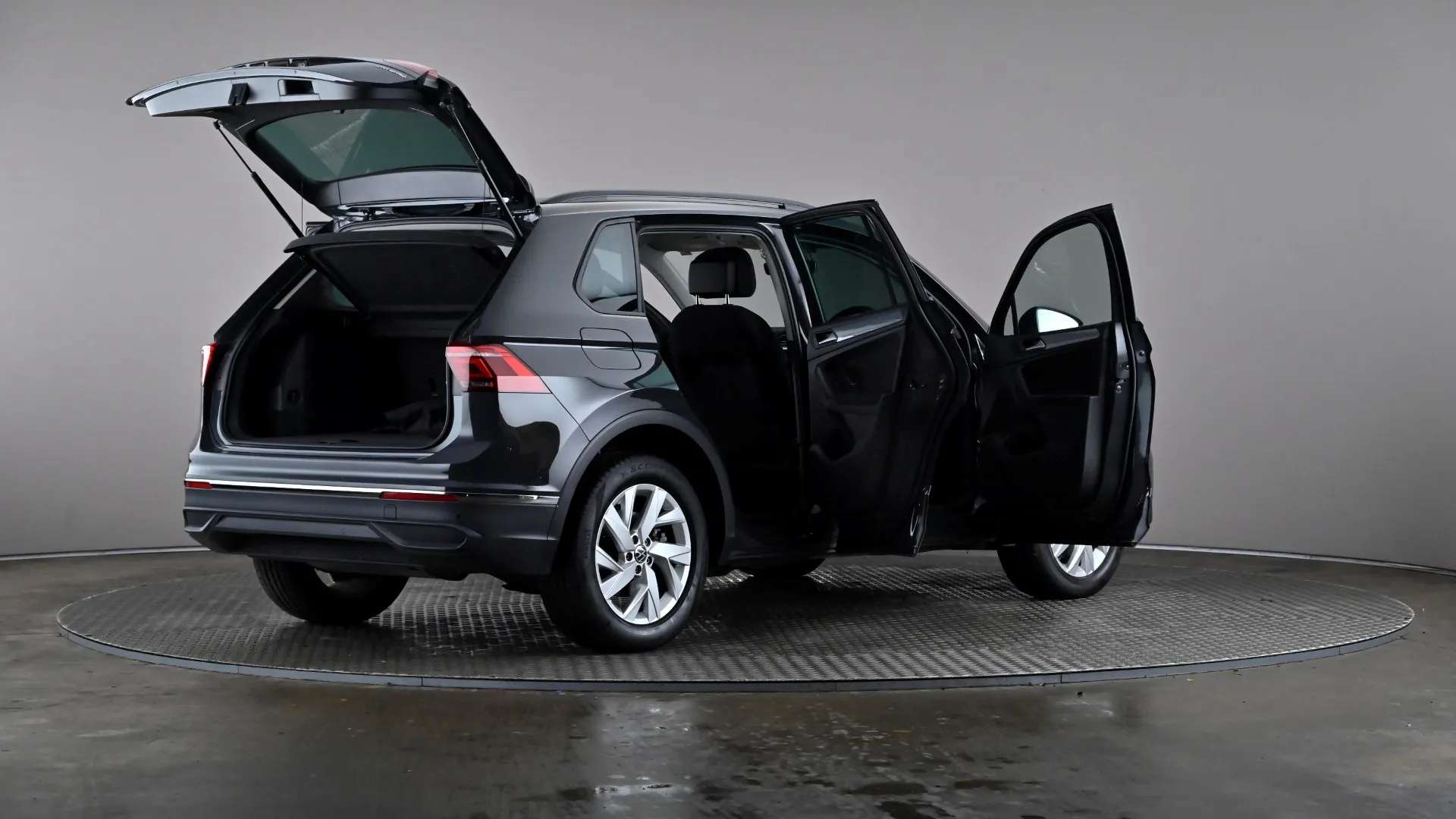 2022 VOLKSWAGEN TIGUAN 2022 VOLKSWAGEN TIGUAN