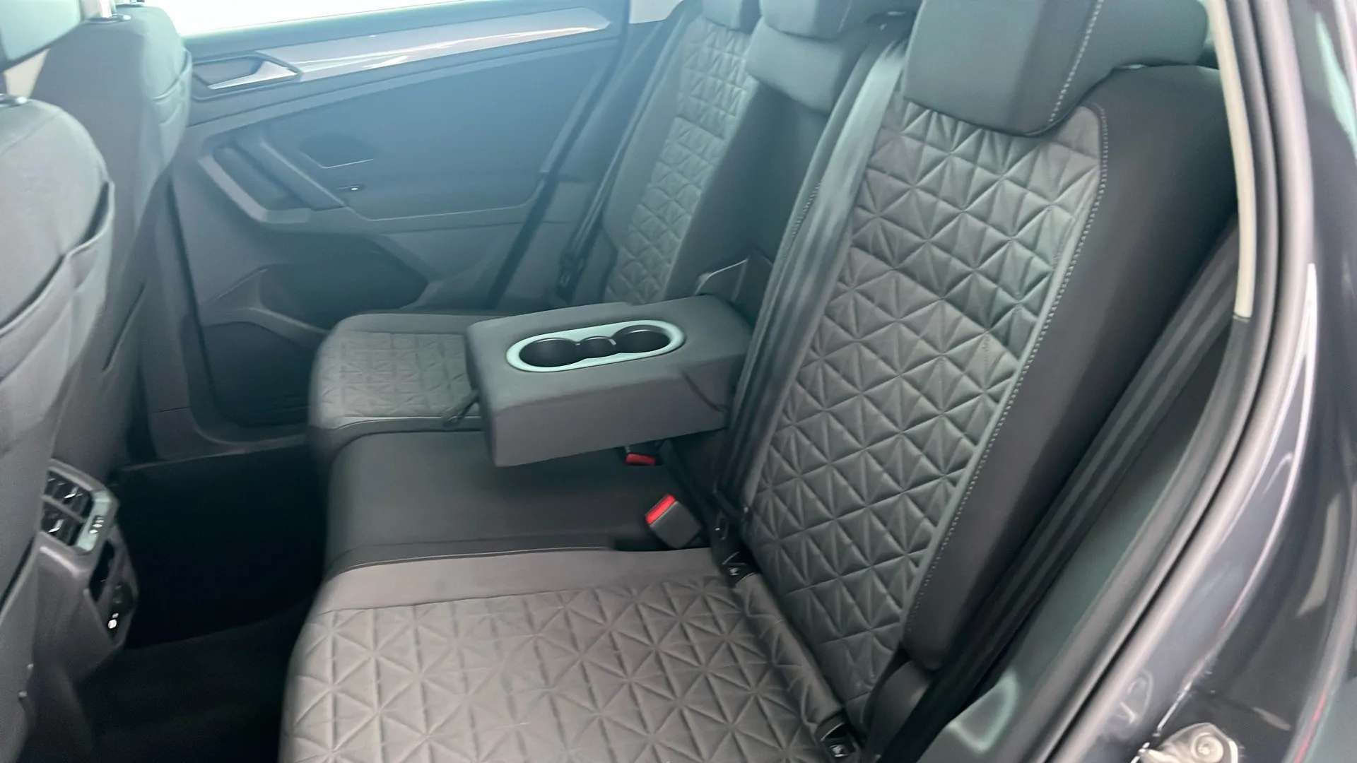 2022 VOLKSWAGEN TIGUAN 2022 VOLKSWAGEN TIGUAN