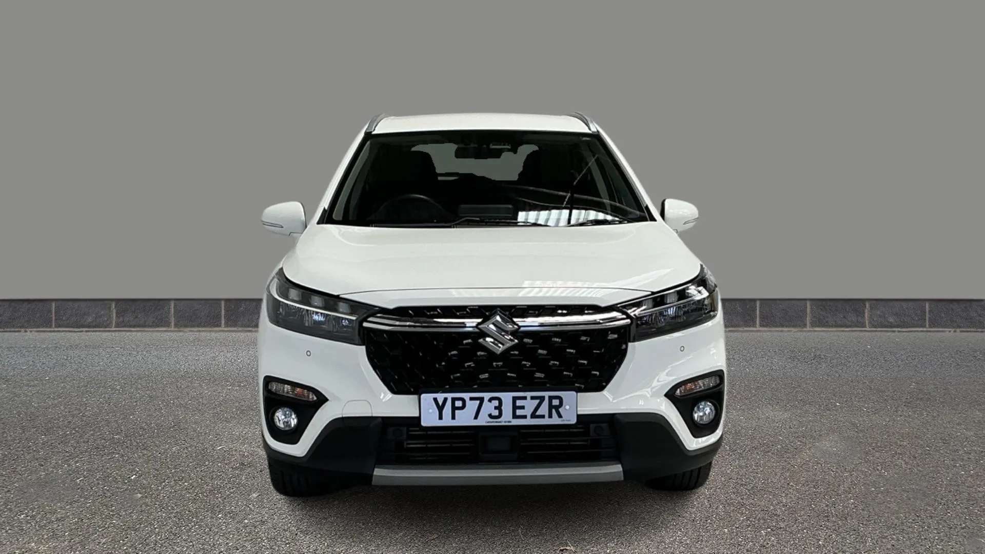A 2023 SUZUKI S-CROSS 1.4 Boosterjet 48V Hybrid Motion A 2023 SUZUKI S-CROSS 1.4 Boosterjet 48V Hybrid Motion