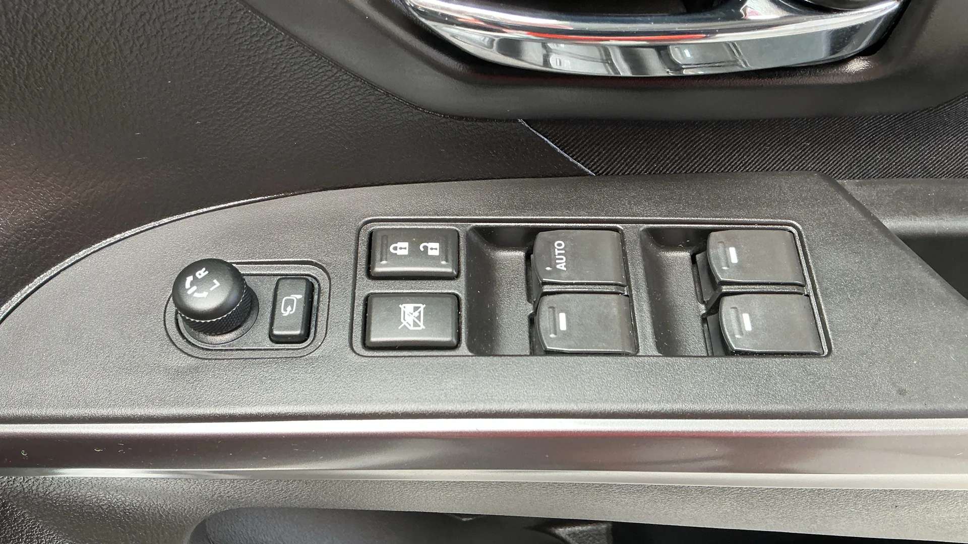 2023 SUZUKI S-CROSS 2023 SUZUKI S-CROSS