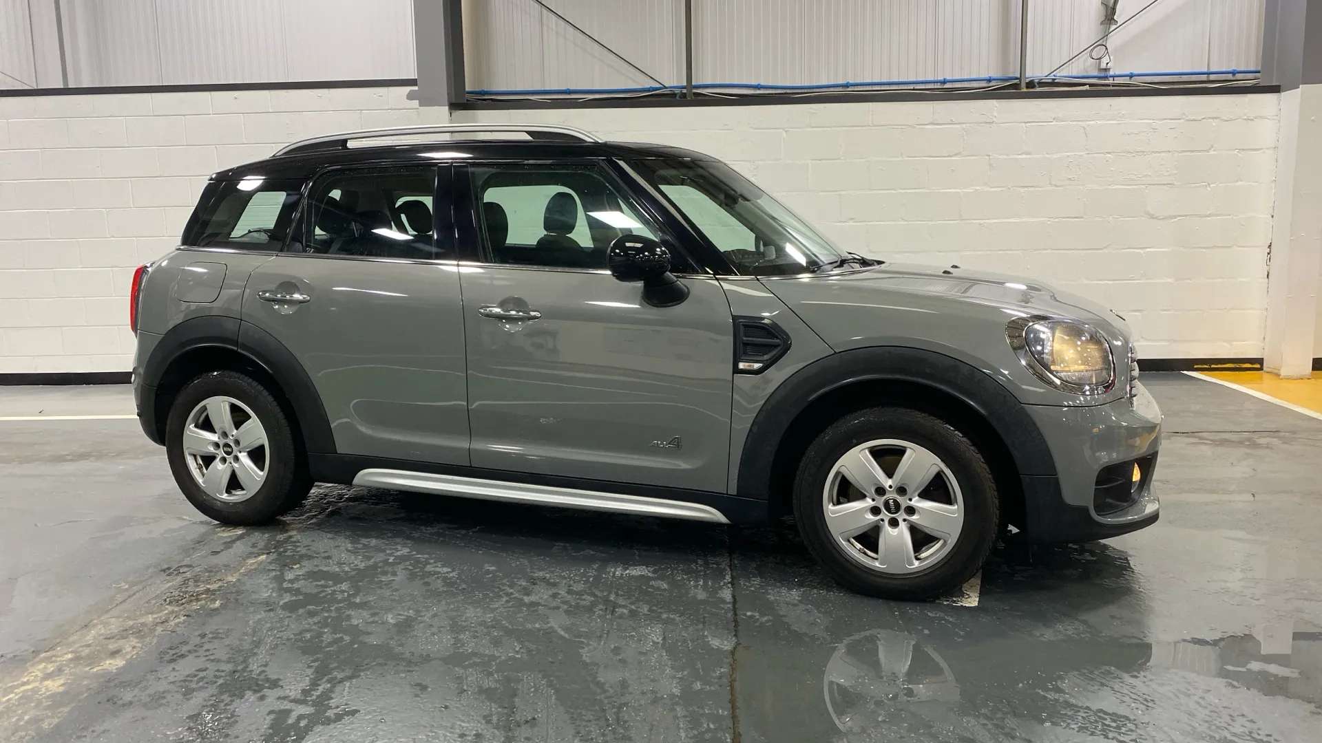 2017 MINI COUNTRYMAN 2017 MINI COUNTRYMAN