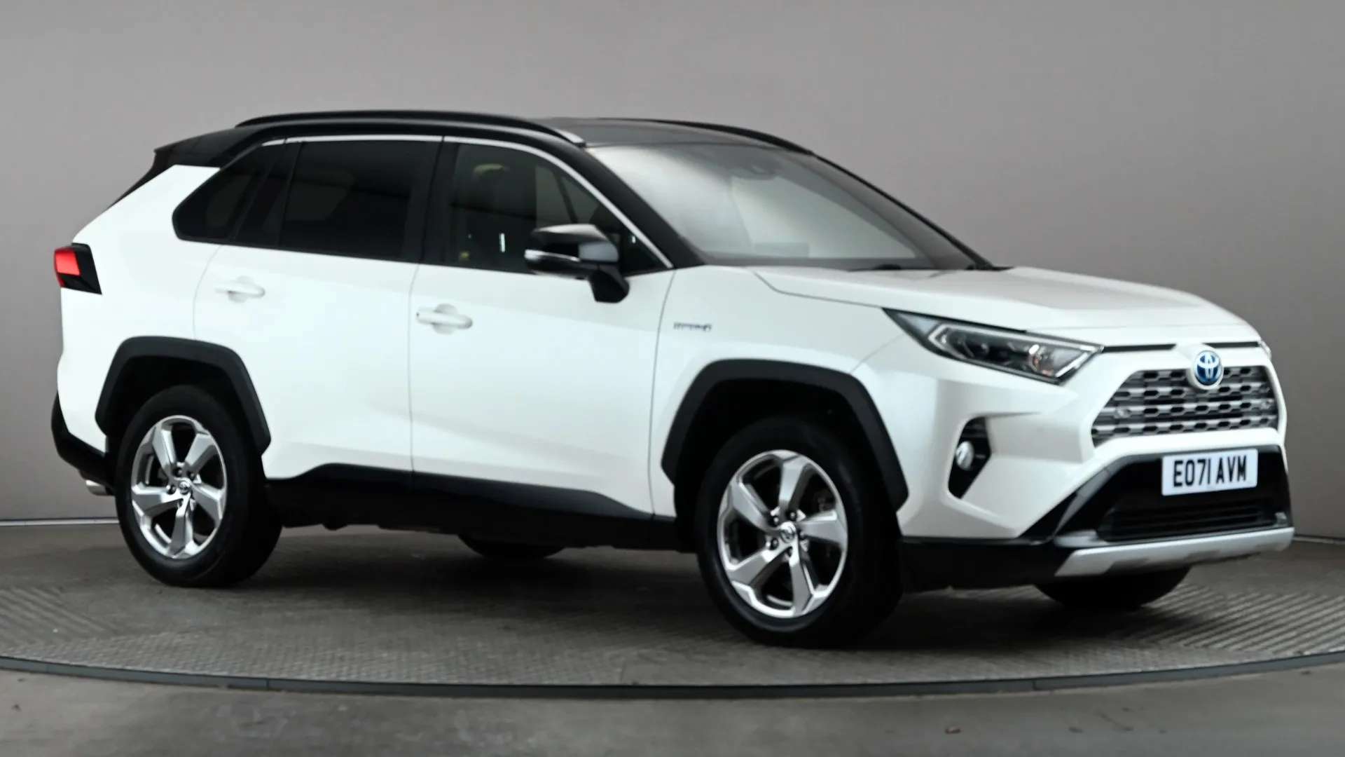 A 2021 TOYOTA RAV4 2.5 VVT-i Hybrid Dynamic CVT 2WD A 2021 TOYOTA RAV4 2.5 VVT-i Hybrid Dynamic CVT 2WD