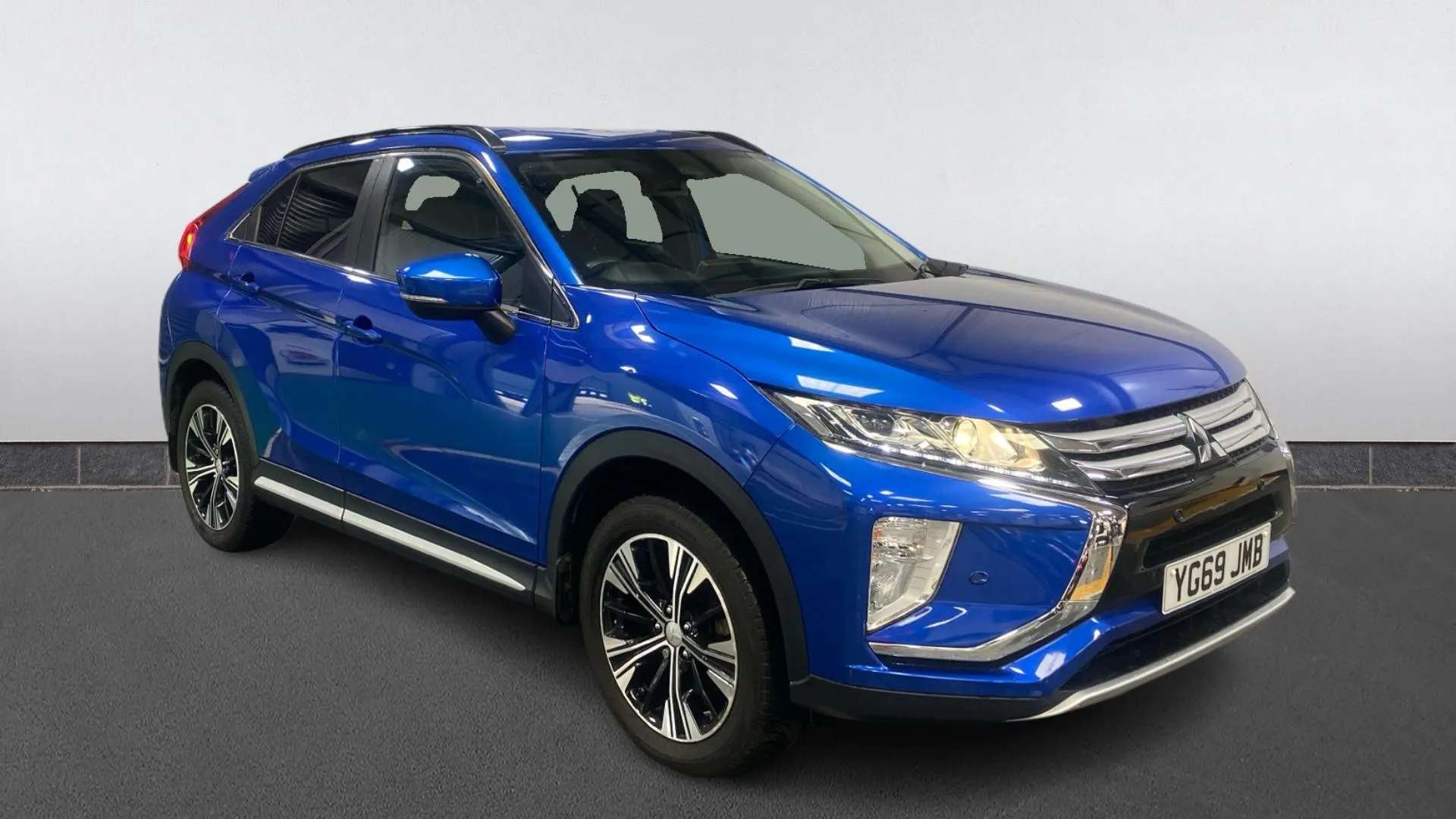 A 2019 MITSUBISHI ECLIPSE CROSS 1.5 Dynamic CVT 4WD A 2019 MITSUBISHI ECLIPSE CROSS 1.5 Dynamic CVT 4WD