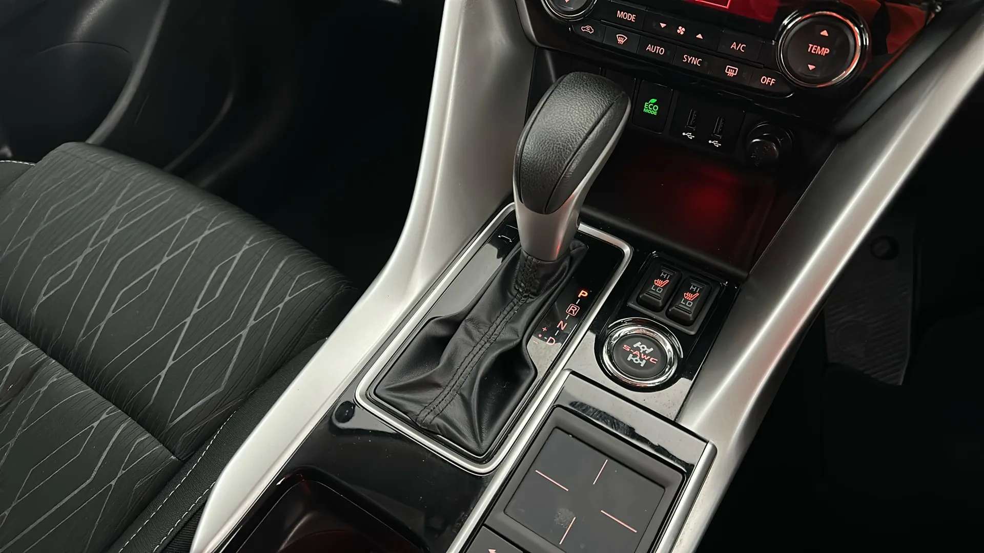 2019 MITSUBISHI ECLIPSE CROSS 2019 MITSUBISHI ECLIPSE CROSS