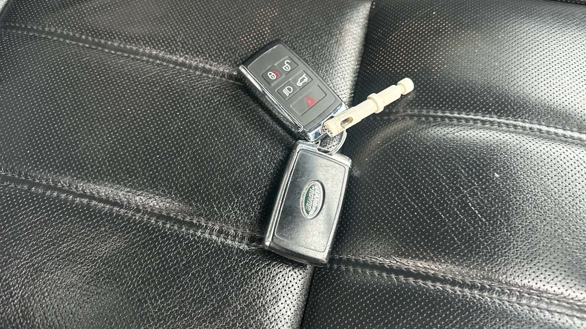 2020 LAND ROVER RANGE ROVER EVOQUE 2020 LAND ROVER RANGE ROVER EVOQUE