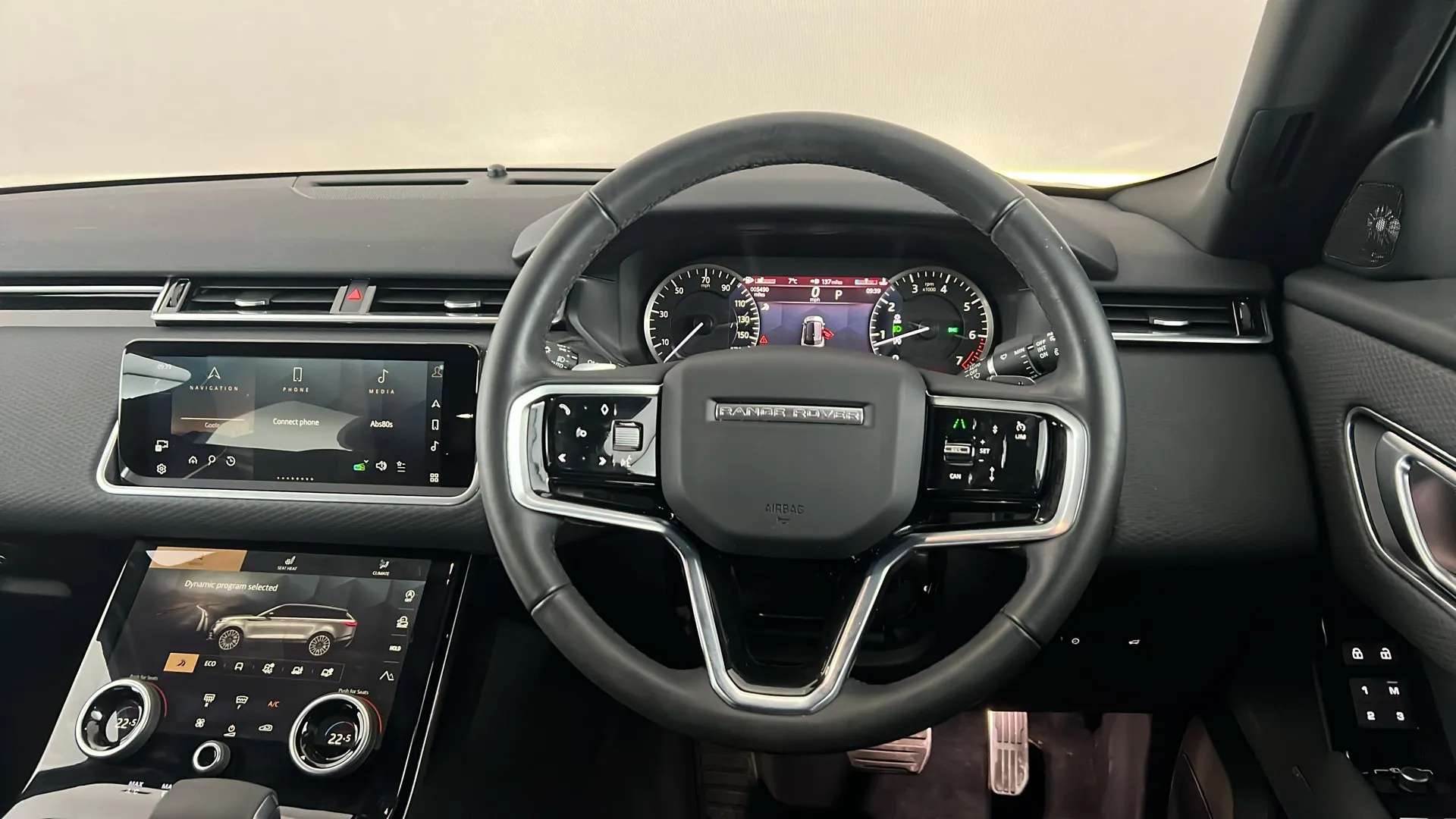 2022 LAND ROVER RANGE ROVER VELAR 2022 LAND ROVER RANGE ROVER VELAR