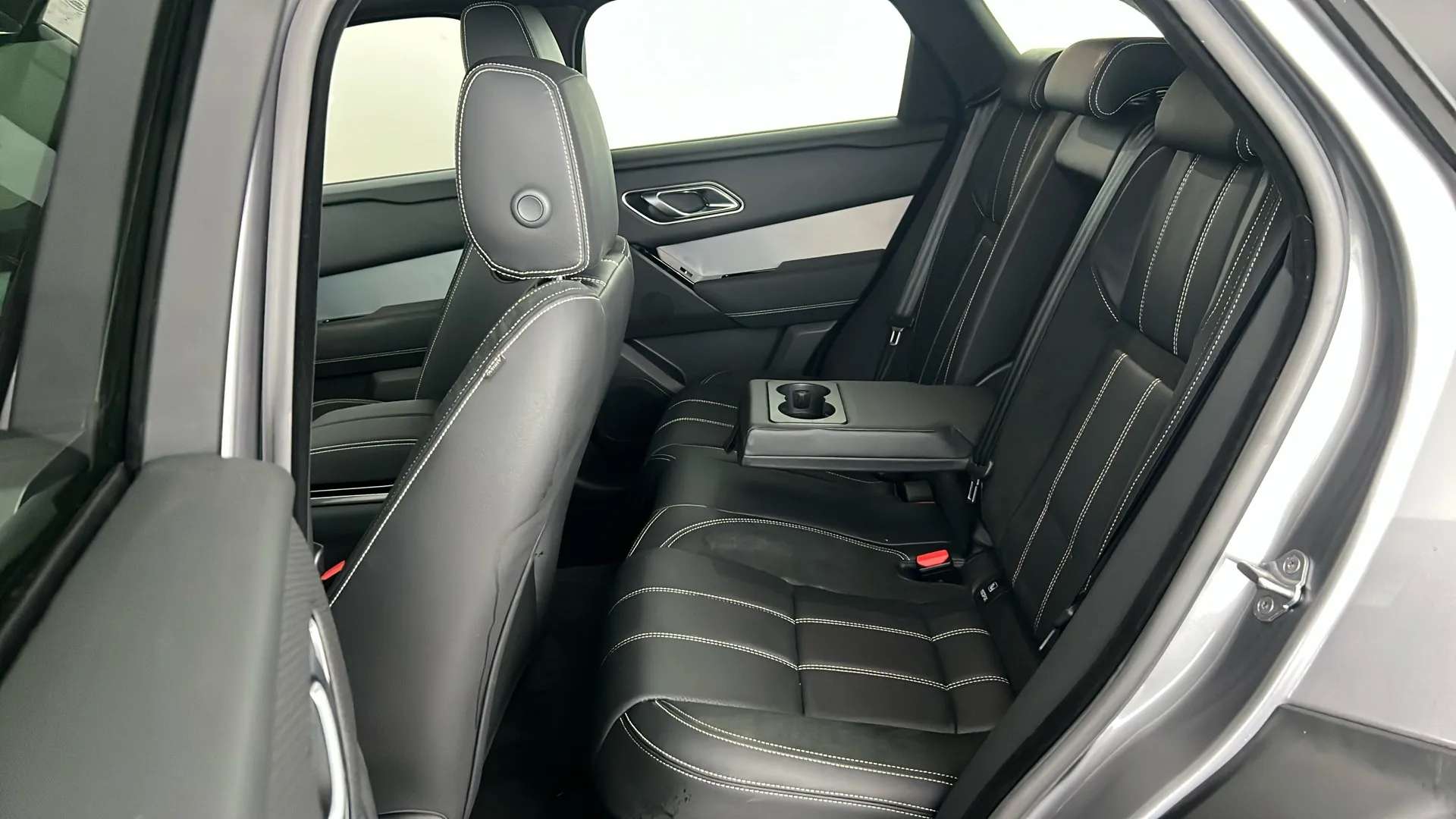 2022 LAND ROVER RANGE ROVER VELAR 2022 LAND ROVER RANGE ROVER VELAR