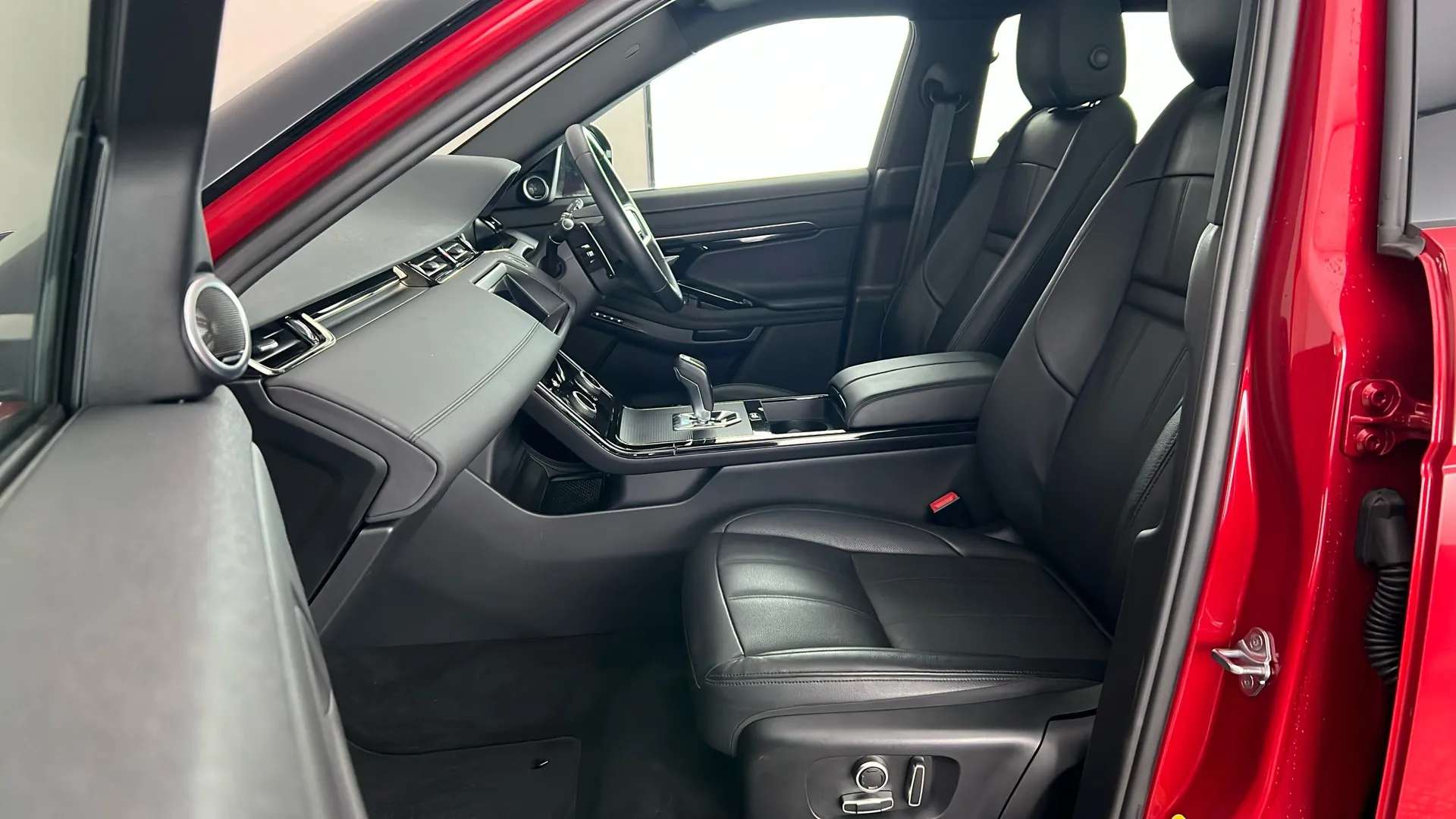 2022 LAND ROVER RANGE ROVER EVOQUE 2022 LAND ROVER RANGE ROVER EVOQUE