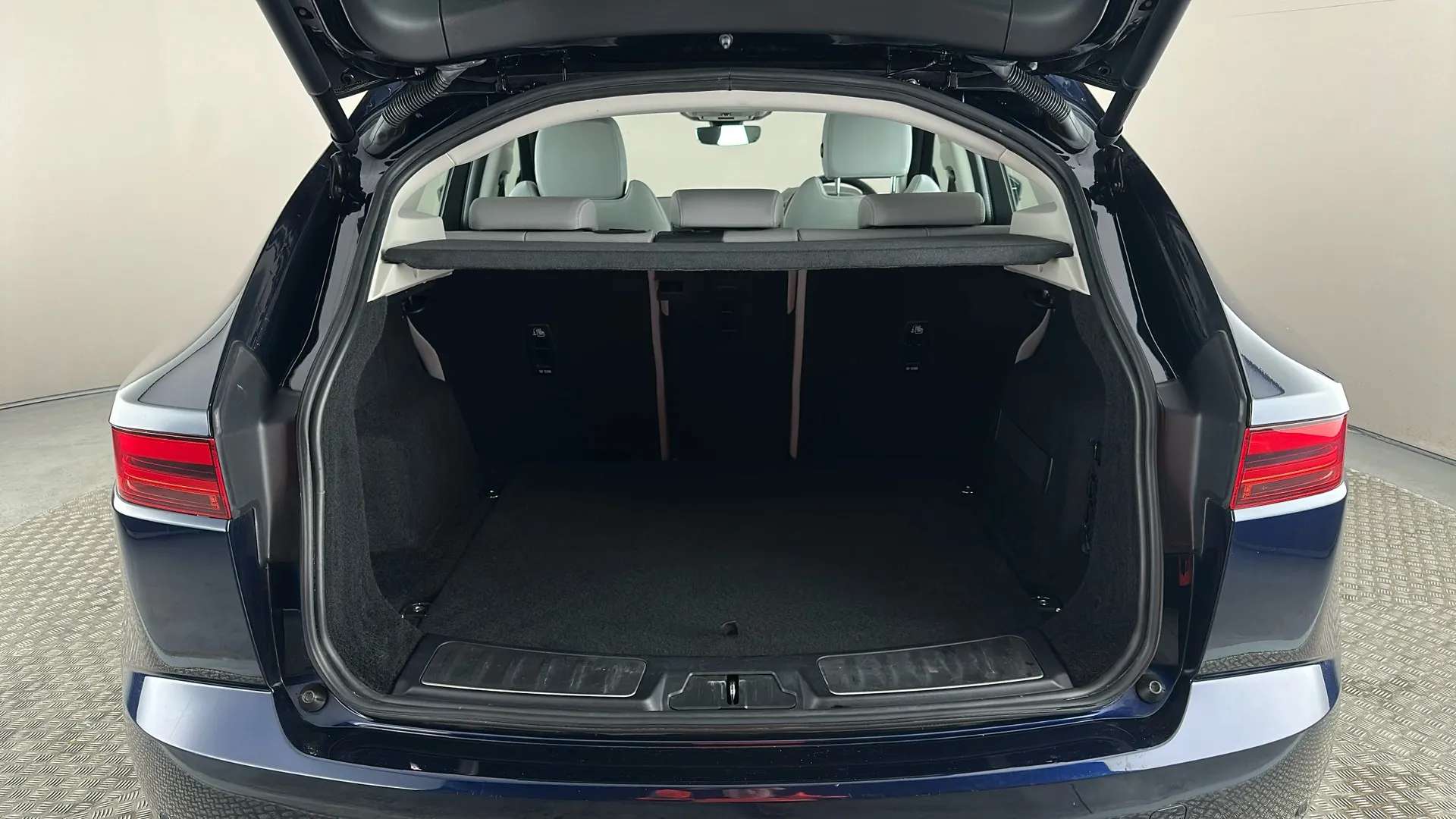 2022 JAGUAR E-PACE 2022 JAGUAR E-PACE