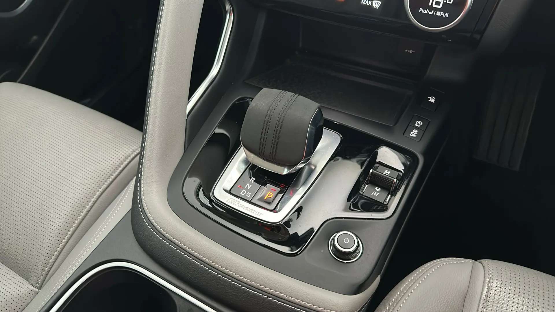 2022 JAGUAR E-PACE 2022 JAGUAR E-PACE