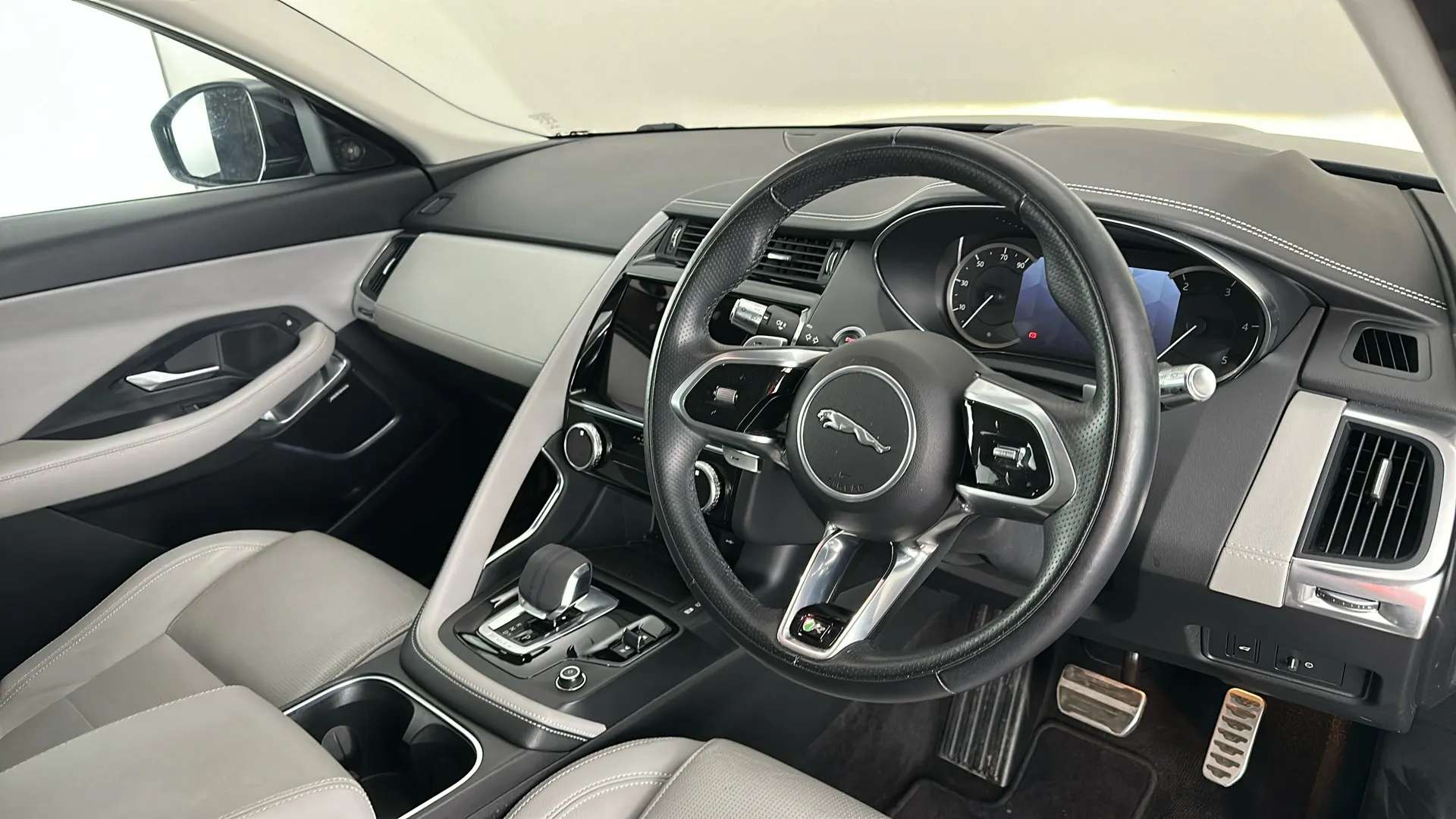 2022 JAGUAR E-PACE 2022 JAGUAR E-PACE