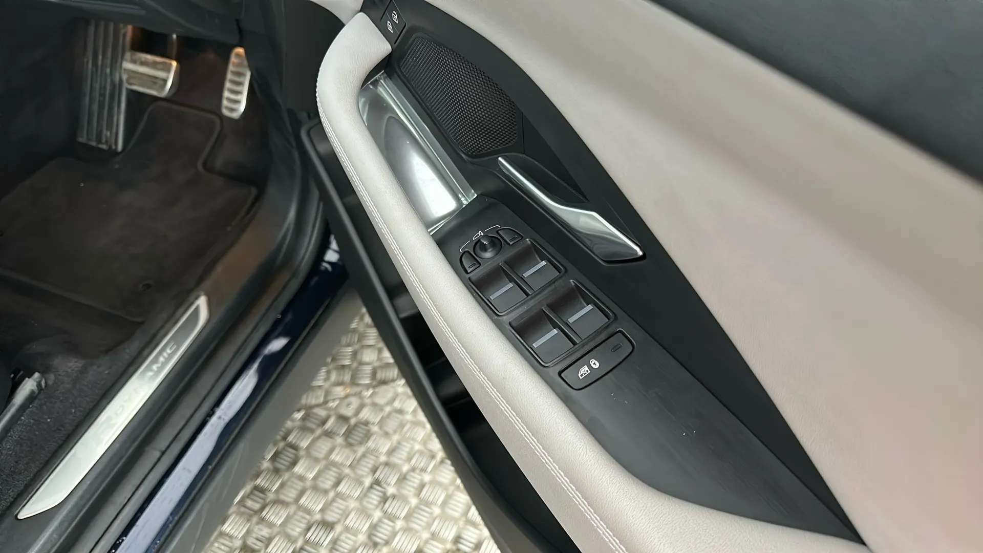 2022 JAGUAR E-PACE 2022 JAGUAR E-PACE