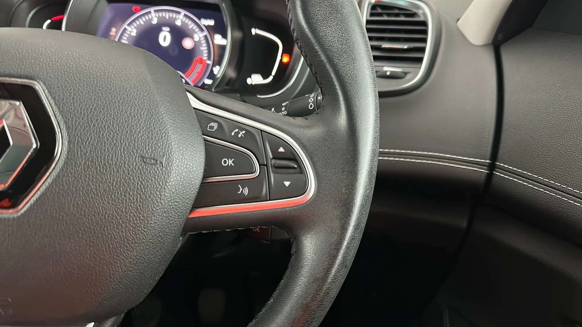 2018 RENAULT SCENIC 2018 RENAULT SCENIC