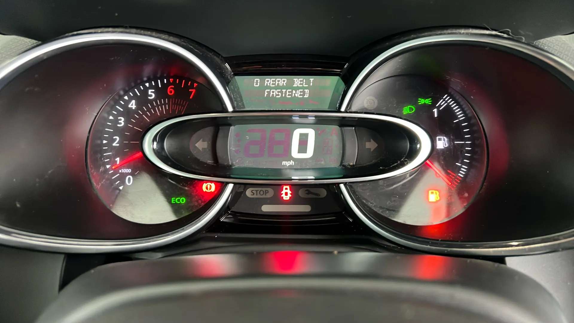 2017 RENAULT CLIO 2017 RENAULT CLIO