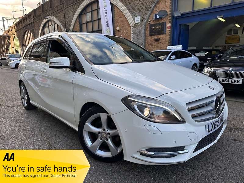 A 2012 MERCEDES-BENZ B180 BLUEEFFICIENCY SPORT AUTO 1.6 SE AUTO A 2012 MERCEDES-BENZ B180 BLUEEFFICIENCY SPORT AUTO 1.6 SE AUTO