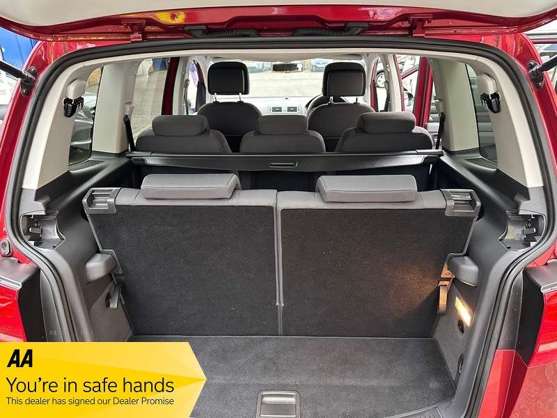 2014 VOLKSWAGEN TOURAN 2014 VOLKSWAGEN TOURAN