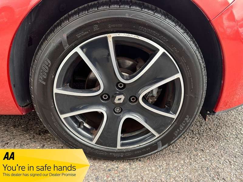 2013 RENAULT CLIO 2013 RENAULT CLIO