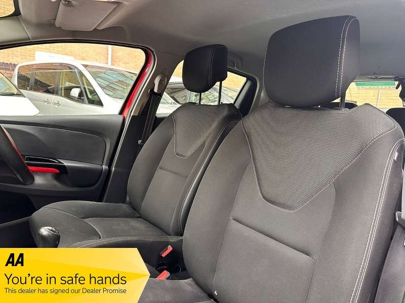 2013 RENAULT CLIO 2013 RENAULT CLIO