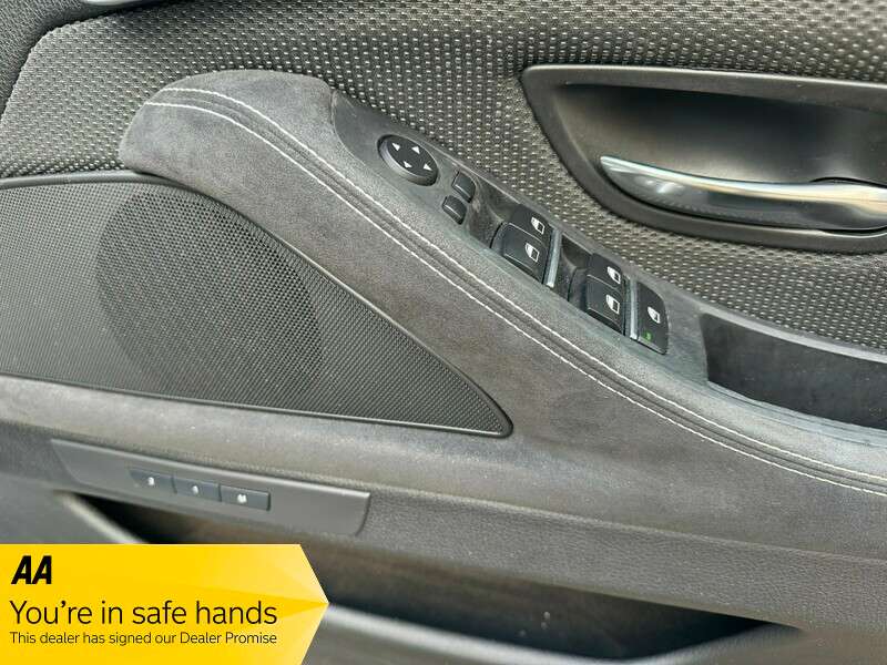 2015 BMW 520 2015 BMW 520