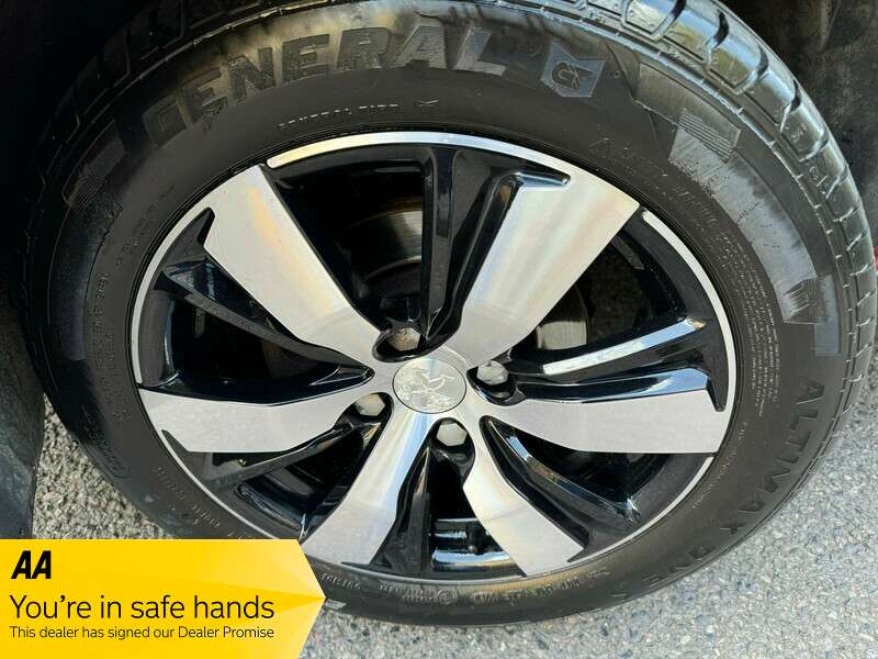 2015 PEUGEOT 2008 2015 PEUGEOT 2008