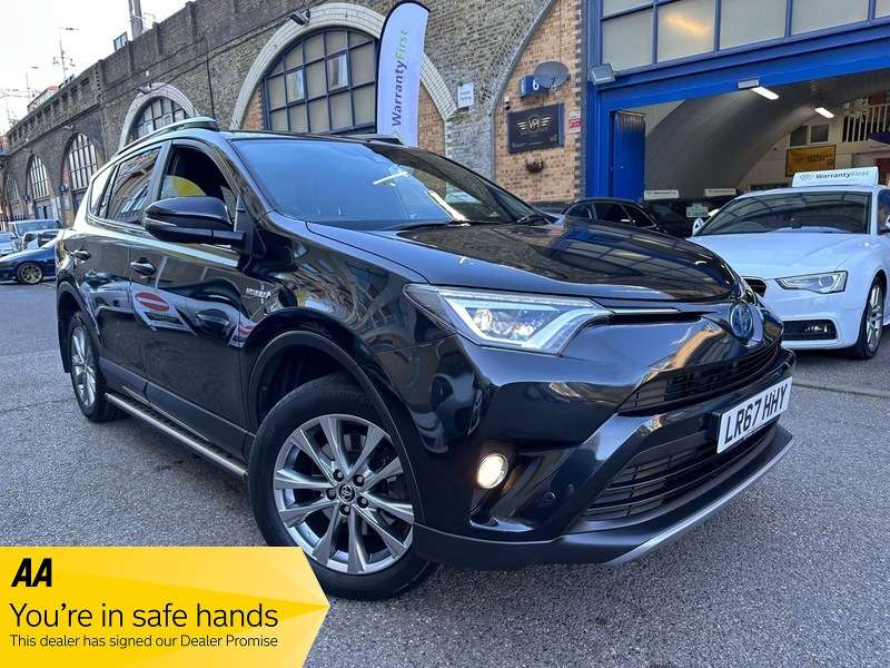 A 2017 TOYOTA RAV4 VVT-I EXCEL AWD TSS A 2017 TOYOTA RAV4 VVT-I EXCEL AWD TSS