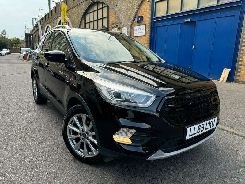 A 2019 FORD KUGA TITANIUM EDITION TDCI A 2019 FORD KUGA TITANIUM EDITION TDCI