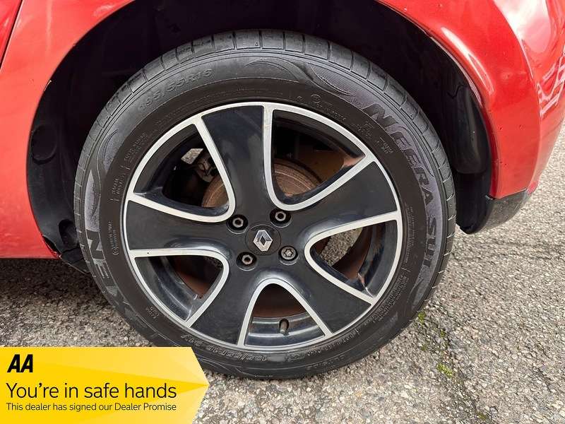 2013 RENAULT CLIO 2013 RENAULT CLIO